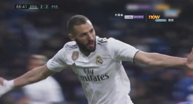 拉什福德头球进球：战术智慧与团队精神典范